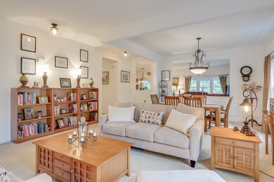 55 Champlain Cir, Plymouth, MA 02360 - photo 6