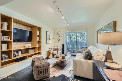 9 Vail Road #16 - Web Quality - 003 - 04