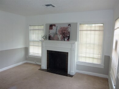 6202 Culberson St, Houston, TX 77021 - photo 4