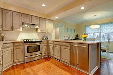 1282_McCoy-Kitchen
