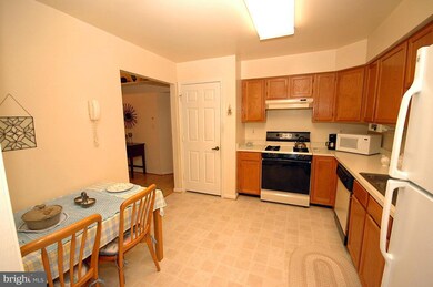 861 Yardarm Way, Annapolis, MD 21401 - photo 4