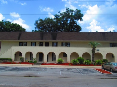 1649 El Prado Rd unit 5, Jacksonville, FL 32216 - photo 3