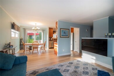 32 Spencer Dr, Westerly, RI 02891 - photo 5