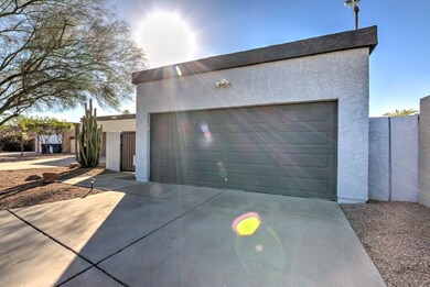 2144 N College Ct-2