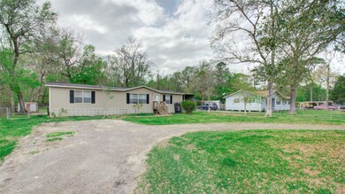 13403 Shady Ln, Old River Winfree, TX 77535 - photo 3