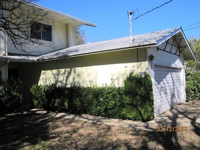 2248 Deerfield Ave, Redding, CA 96002 - photo 3