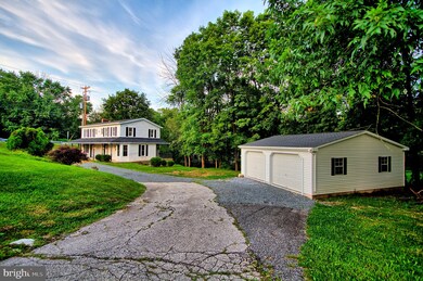 2081 Creek Rd, Glenmoore, PA 19343 - photo 5