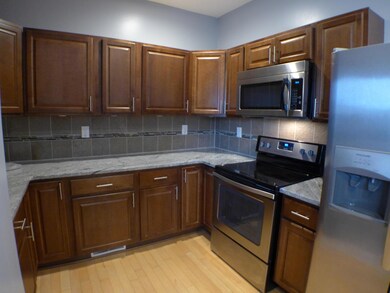 718 E Mulberry St, Lancaster, OH 43130 - photo 6