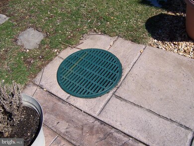 210 Isaac Dr, Bunker Hill, WV 25413 - photo 7