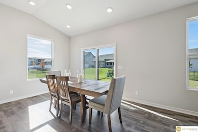 6302 S 200th St, Omaha, NE 68135 - photo 4