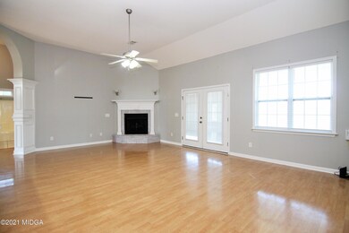 112 Cole Ct, Warner Robins, GA 31088 - photo 7