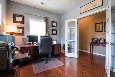 215Nelliefield-14