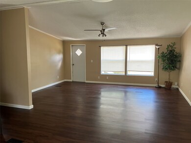 112 County Road 870g, Alvin, TX 77511 - photo 4