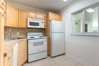 9420 Poinciana Place unit 210, Davie, FL 33324 - photo 5