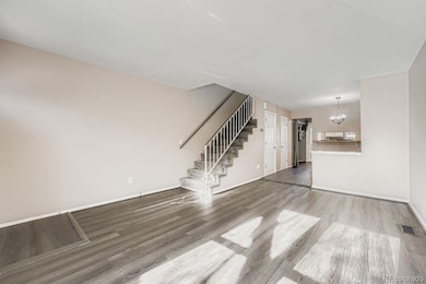 2204 S Jasper Way unit B, Aurora, CO 80013 - photo 3