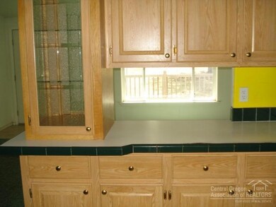 unlisted-address, Bend, OR 97702 - photo 7