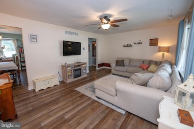 2921 Adams Dr, Hatfield, PA 19440 - photo 7