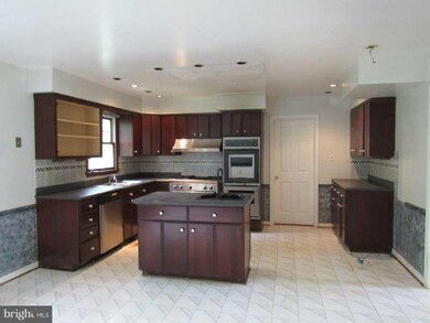 7719 Lake Glen Dr, Glenn Dale, MD 20769 - photo 7