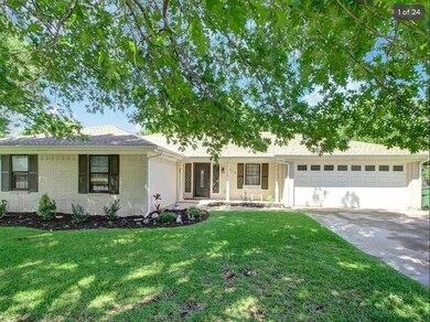 1218 Ridgewood Cir, Southlake, TX 76092 - photo 2