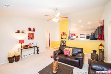 593 E 147th St S, Glenpool, OK 74033 - photo 6