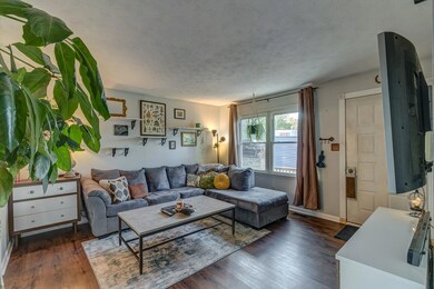 319 Thacker Dr unit 2, Wilmore, KY 40390 - photo 6