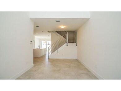 7116 NW 103rd Path unit 7116, Doral, FL 33178 - photo 5