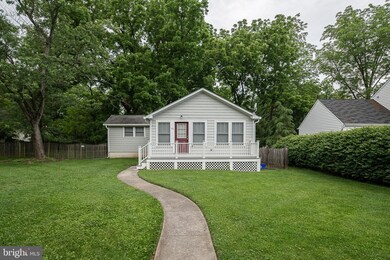 111 N 28th St, Purcellville, VA 20132 - photo 2