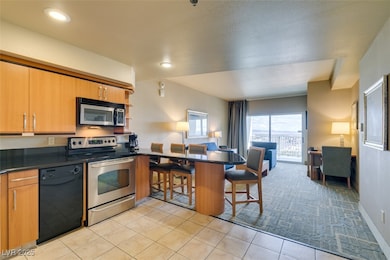 211 E Flamingo Rd unit 1214, Las Vegas, NV 89169 - photo 2