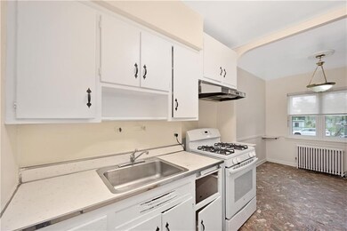 5930 164th St, Fresh Meadows, NY 11365 - photo 5