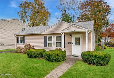 477 Bradford Rd, Schenectady, NY 12304 - photo 2