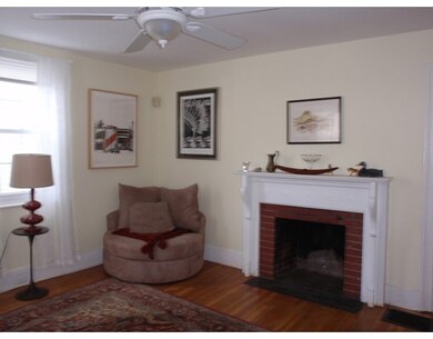 16 William St unit 16, Cambridge, MA 02139 - photo 2