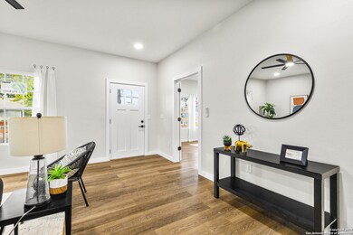 2706 W Cesar e Chavez Blvd, San Antonio, TX 78207 - photo 3