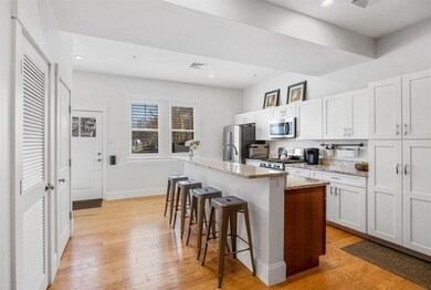 599 Washington St unit 8, Pembroke, MA 02359 - photo 5