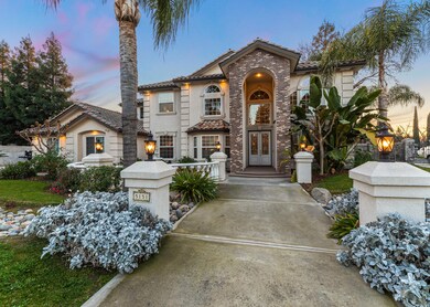 5151 W Lakewood Dr Visalia CA-print-014-