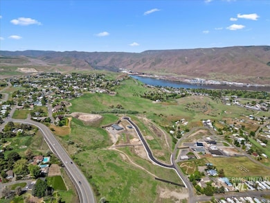 1653 Bennett Hill Dr, Clarkston, WA 99403 - photo 6