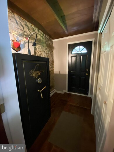 192 Bitting Rd, Alburtis, PA 18011 - photo 6