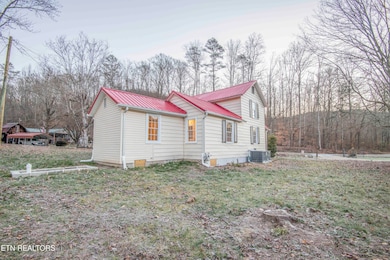 299 Big Mountain Hollow Rd, Oliver Springs, TN 37840 - photo 6