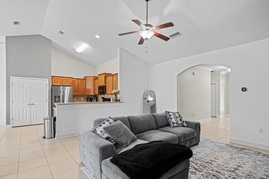 kitchen,living area