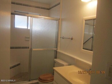 9933 W Crosby Cir N, Sun City, AZ 85351 - photo 7