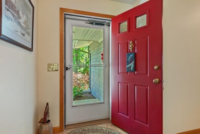 30 Cameron Dr, Pittsfield, NH 03263 - photo 4