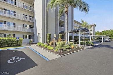 14911 Hole In 1 Cir unit 105, Fort Myers, FL 33919 - photo 2