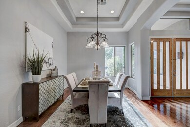 Formal Dining