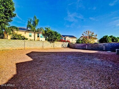 7_AZ13617_yard