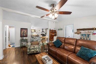 5114 University Dr, Geneva, OH 44041 - photo 6