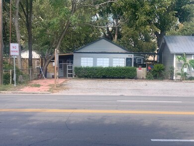 308 E Main St, Tomball, TX 77375 - photo 7