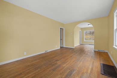 Maple St W 1120 Kalamazoo 49008-3