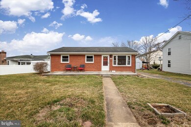 456 W Old Cross Rd, New Market, VA 22844 - photo 5