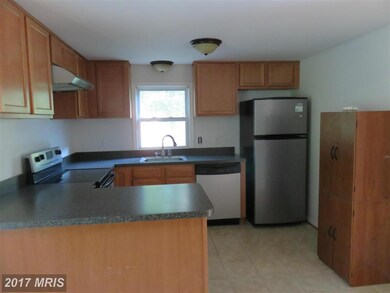 10702 Elk Dr, Fredericksburg, VA 22407 - photo 5