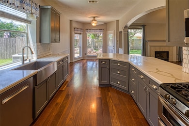 Alternate Kitchen view into breakfast area