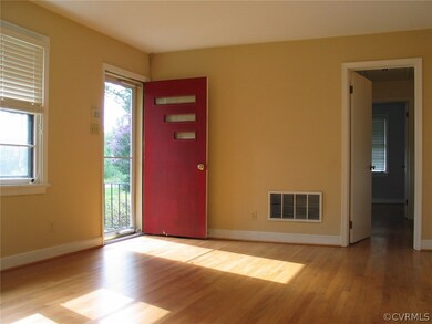 Front Entry & Living Room: